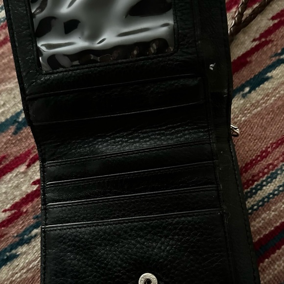 Brighton / Wallet / Crossbody - Picture 4 of 7